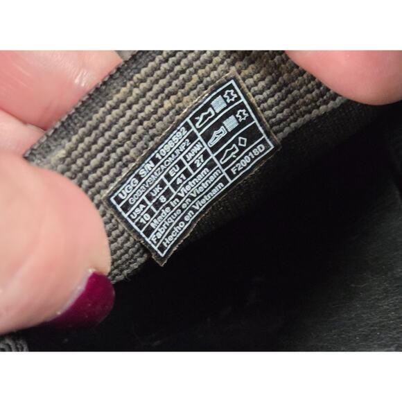 UGG Women's Sammy Slip-On Light Knit Sneakers Gray/Black Size 10 Shoes - Picture 9 of 9